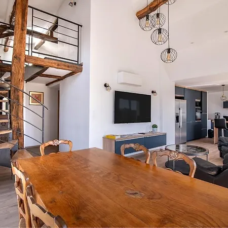 بيت للعطل La Valliere, Maison Lumineuse Et Calme Pres Du Puydufou