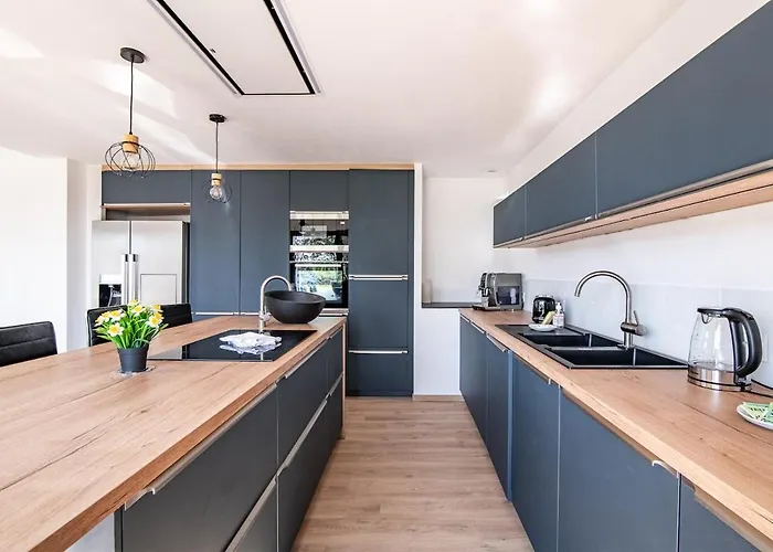 Hébergement de vacances La Vallière, Maison Lumineuse Et Calme Près Du Puydufou Cholet